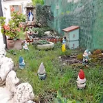 Διαμέρισμα Rosanna *